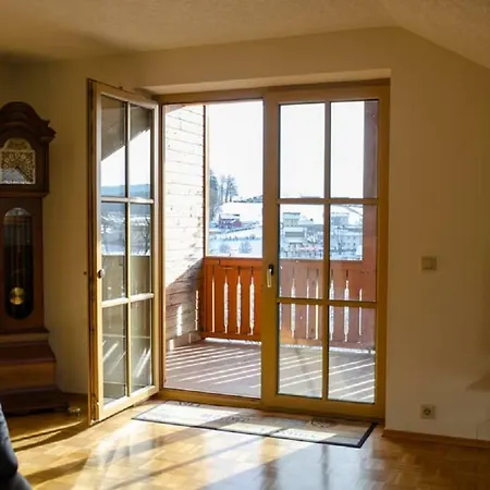 Zebrowski Apartment *